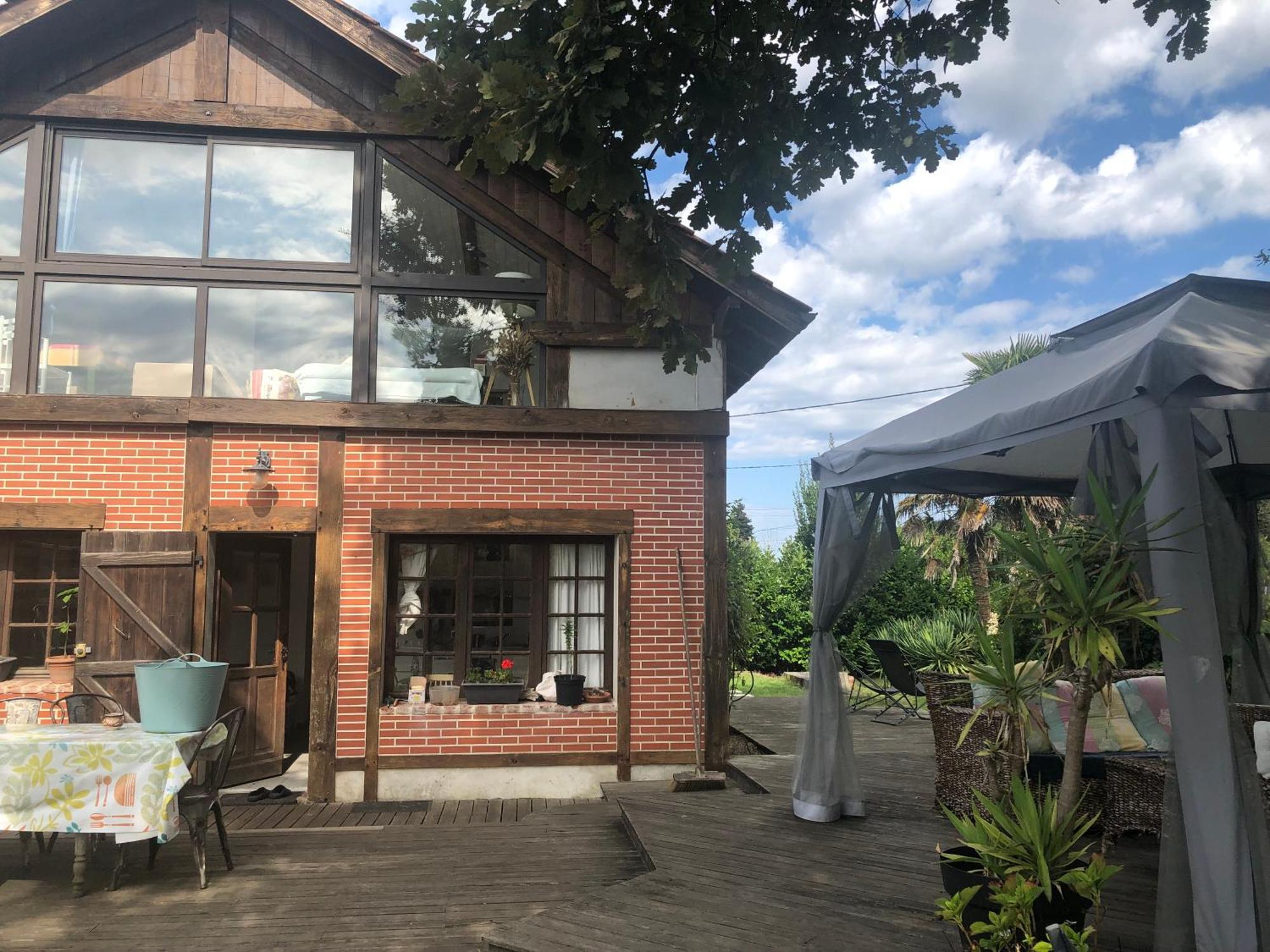 Chez Loulou Bis * Leon